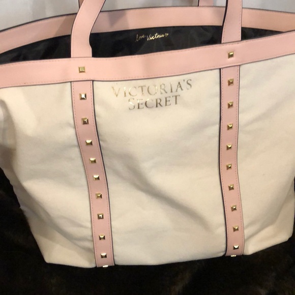 Victoria Secret XL Studded Tote! (A562) - Picture 3 of 8